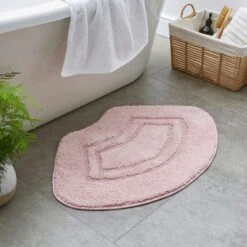 Luxurious Cotton Oval Bath Mat