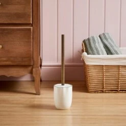 Heart And Soul Scalloped Toilet Brush
