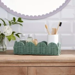 Heart And Soul Scallop Slim Basket Tray